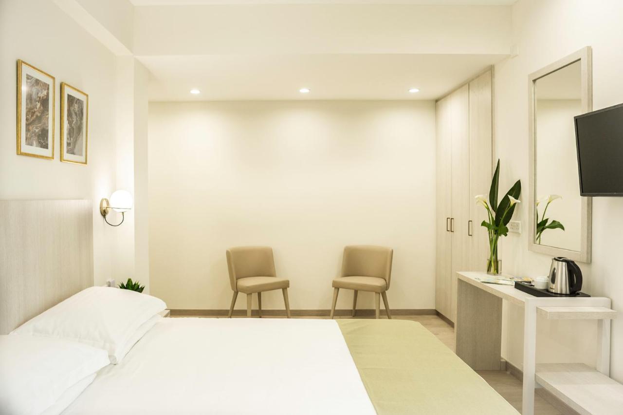 Hotel Roseum Boutique 3*